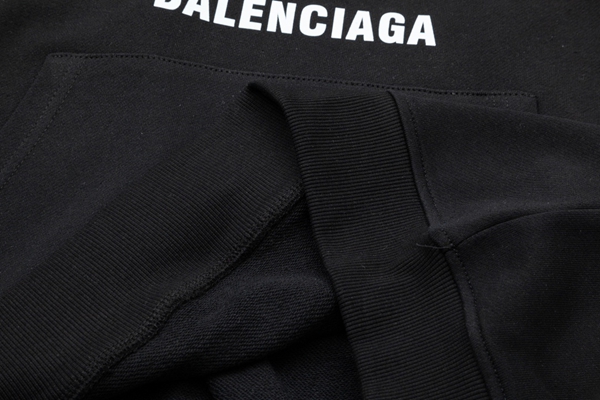 ブランドパーカー背面デザイン